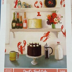 Devil's Food Cake 500-Piece Jigsaw Puzzle - White, Red, Green